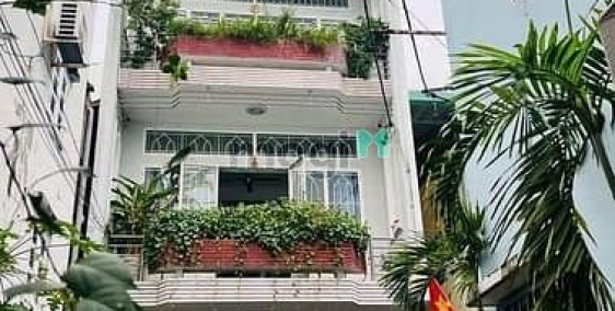 Bán nhà riêng: Chủ kẹt vốn bán gấp, nhà 4 tầng mt & 1 kho, lý thường kiệt q11