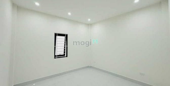 Bán nhà riêng: Hoài Đức - Duy nhất 1 căn 46m chỉ 4.7 tỷ, Nhà mới, oto đỗ cửa.