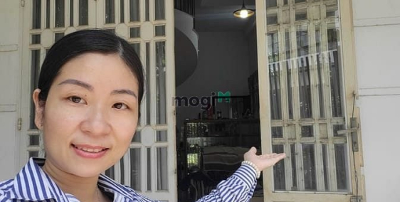 Bán nhà riêng: Nhà 2 tầng đúc,hẻm thông 2 xe tải quay đầu, 6,7x14, Trường Lưu,Th