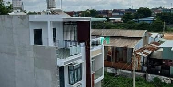 Bán nhà riêng: Bán nhà 4Tầng Khu Phân Lô, Hoàng Hữu Nam Q9 - Gần Metro. Giá Nhỉn