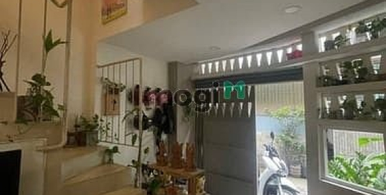 Bán nhà riêng: Chỉ 5,8 tỷ(TL), Lê Đại Hành-Quận11, Đoạn Hẻm4m Thông Lý Nam Đế,2P