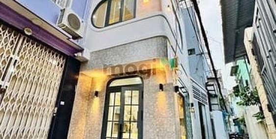 Bán nhà riêng: ⭐️ Siêu phẩm 3 tầng GIÁP Q1 PHAN VĂN HÂN P.17 B.THẠNH ( nay là P.