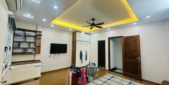 Bán nhà riêng: Bán nhà 5 tầng Thái Hà, 46m2, mặt tiền 4m, ngõ ô tô, giá 12.6 tỷ