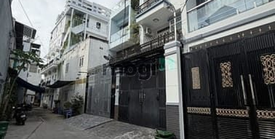 Bán nhà riêng: Bán Nhà 4,45x8m, HXH, Đoạn Thống Nhất, Đô Đốc Long - Tân Ph