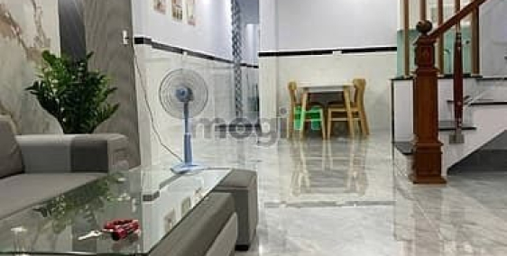 Bán nhà riêng: Giá bán: 5,220 Tỷ ƯNG ÔNG THOÀN, Quận 9 4 Phòng ngủ - 3WC