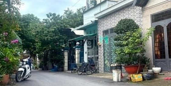 Bán nhà riêng: Bán nhà gần Đình Phong Phú Q9 hẻm nhựa xe hơi, 52m² vuông vức 5.4