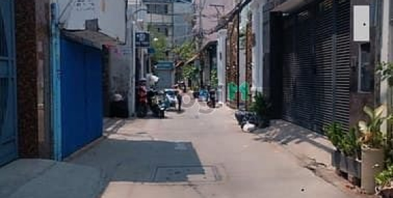 Bán nhà riêng:  Bán đất tặng nhà nát HXH - P17 Bình Thạnh – 245m², 3 mặt hẻm