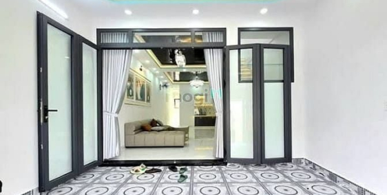 Bán nhà riêng: Bán nhà mới chính chủ, pháp lý rõ ràng, ngay chợ Phú Xuân