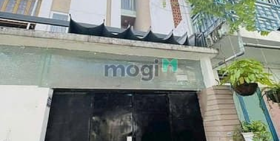 Bán nhà riêng: Bán nhà trần bình trọng, p.1, 4.5 x 19m, 4 tầng, 6pn, 7wc, 8.7 tỷ