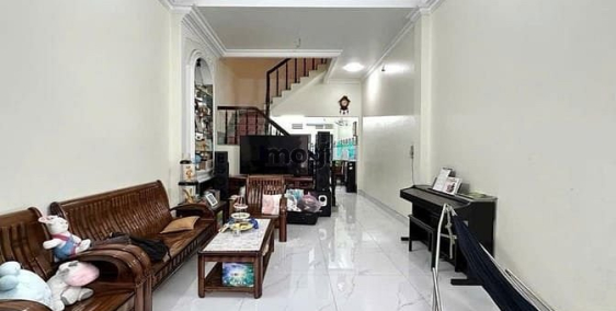 Bán nhà riêng: Bán nhà mt vũ ngọc phan, 4×18.5m, 5 tầng, 5pn, 5wc,15.5 tỷ, tl