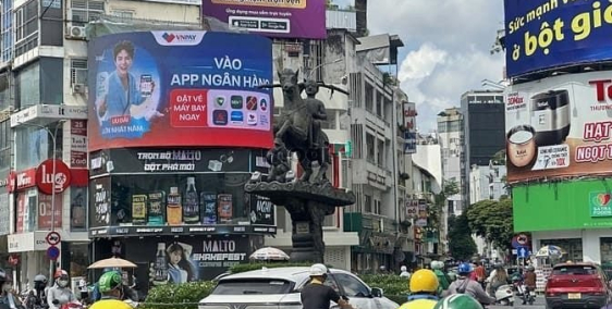 Bán nhà riêng: Bán Nhà Ngang 6x18,5m -Ngay Ngã Sáu Phù Đổng -Lê Thị Riêng