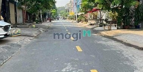 Bán nhà riêng: SIÊU PHẨM CHDV gần  AEON MALL TÂN PHÚ 300 M2x 6 tầng, chỉ 31 tỷ 5