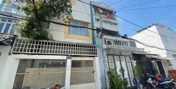 Bán nhà riêng: Bán nhà hẻm to huỳnh tấn phát nhà bè giá 4 ty8