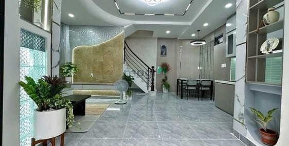 Bán nhà riêng: Giáp Quận 1, HXH 4m, nhà 3 mặt thoáng, 5 tầng BTCT, chỉ 5 tỷ x