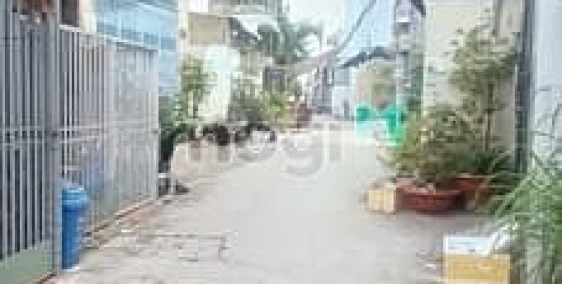 Bán nhà riêng: Bán nhà 4 tấm hẻm xe hơi đường Cầu Kinh