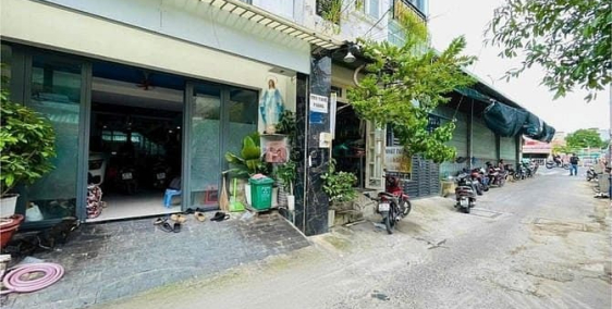 Bán căn hộ Mini, Dịch vụ: Cần bán căn hộ dịch vụ 5 tầng tổng 11p có thu nhập tốt