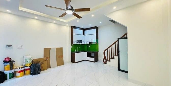 Bán nhà riêng: Bán Gấp Nhà Đẹp5 tầng - 30m²- CHỈ CÓ 4,05 TỶ Quang Trung- Hà Đô