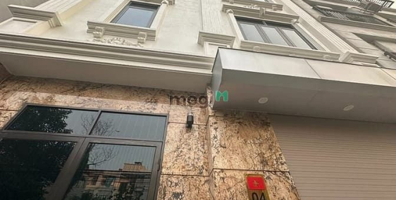 Bán nhà riêng: Bán nhà 5 tầng gần BIGC – Ô TÔ đỗ gần – GIÁ NHỈNH 5 TỶ