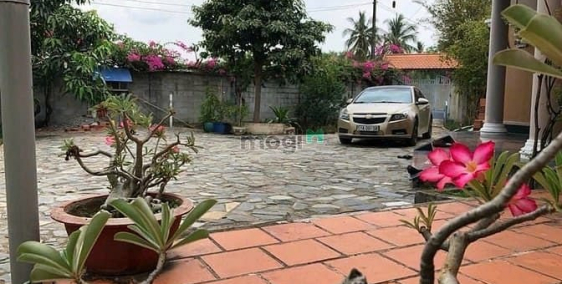 Bán đất thổ cư: Đất thổ nhà vườn Đại Phước Nhơn Trạch,oto,giá rẻ 7,5ty/1300m,chí