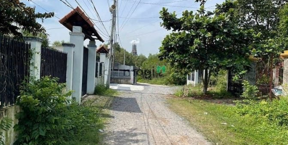 Bán đất thổ cư: Bán gấp đất thổ Vĩnh Thanh Nhơn Trạch giá rẻ 5tr/m, oto. SR chín