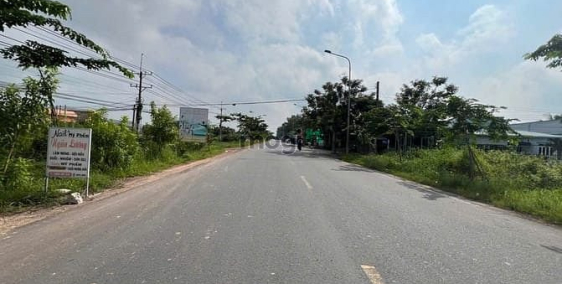 Bán đất thổ cư: Bán gấp đất Phước Khánh Nhơn Trạch GẦN SÔNG, mt ĐƯỜNG NHỰA, 3TR/