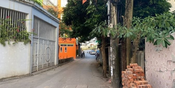 Bán đất thổ cư: Bán 60m2 Đất Thạch Bàn, Lô Góc, Ô tô Tránh, Kinh Doanh 6.3 Tỷ.