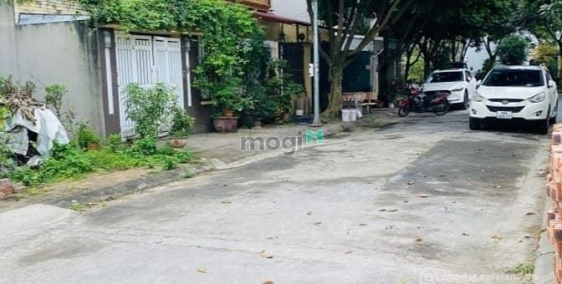 Bán đất thổ cư: Bán đất Việt Hưng, 75m, MT 5m, đường nhựa 6m ô tô tránh