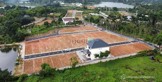 Bán đất thổ cư: Chính chủ cần bán nhanh lô góc hoa hậu tại hòa lạc, dt 100m2, fu