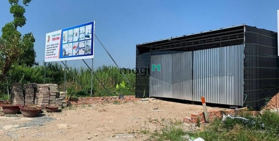 Bán đất thổ cư: Đất rộng tiềm năng mặt tiền lộ 40m xéo siêu thị Aeon Mall Cần Th