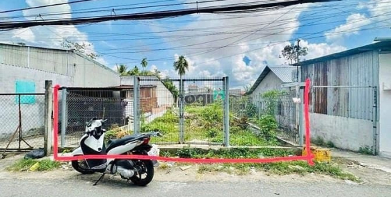Bán đất thổ cư: Nền diện tích đẹp mặt tiền Trần Quang Diệu nd, Bình Thuỷ, Cần Th