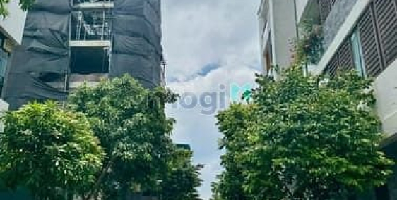 Bán đất thổ cư: Bán đất TĐC Thạch Bàn, Vỉa hè oto tránh, DT 80m2 - MT 4.8m giá đ