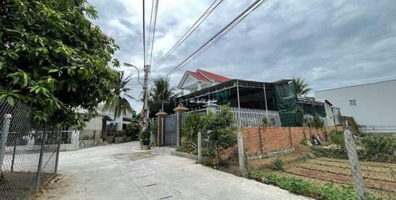 Bán đất thổ cư: Bắc Nha Trang - Bán lô đất 2 mặt tiền thôn Đông Vĩnh Phương