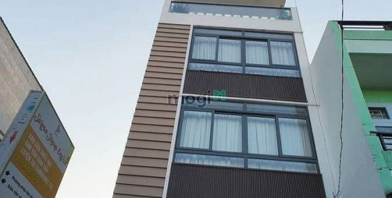 Nhà phố: Cho thuê nhà Gần thoại ngọc hầu. 3 lầu 4Pn, full nội thất, 18 triệu