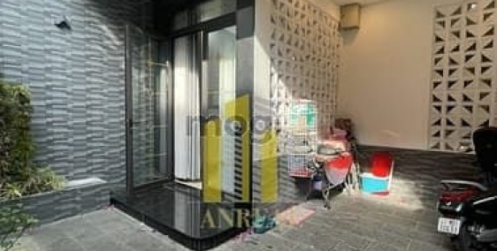 Nhà phố: Nhà Hiện Đại Full Nội Thất Khu Đảo Kim Cương Giá 35 Triệu