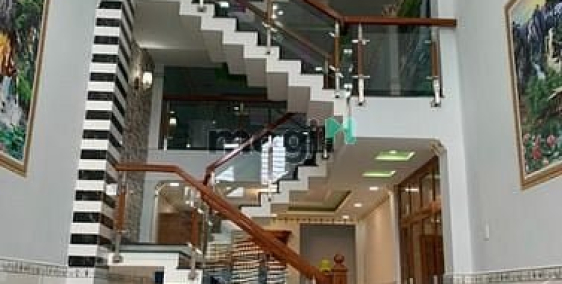 Nhà riêng: Nhà [4x17] 1 lửng 3 lầu, đường Lê Đình Cẩn, 5 phòng ngủ/5wc