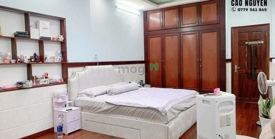 Nhà riêng: Nhà nội thất cao cấp, Đường Hương Lộ 2, 4x20, 2 lầu 4 phòng ngủ