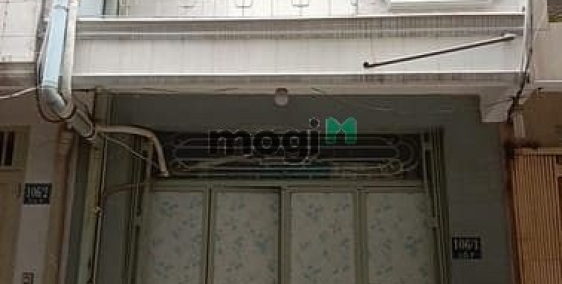 Nhà phố: Cho thuê nhà Quận 4 – 106/1 Lô F Hoàng Diệu 20 Thước, P.8,