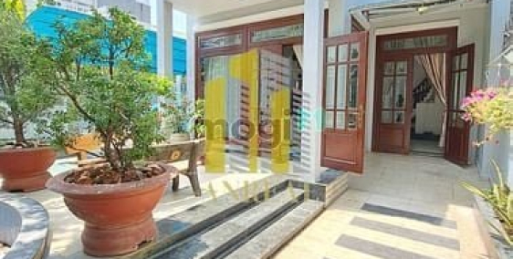 Biệt thự: Villa Sân Vườn Đủ Nội Thất Gần Trương Văn Bang Giá 39 Triệu