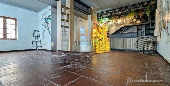 Nhà phố: Nhà cho thuê 10X17 1T 1 Lầu đường Hoàng Văn Thụ, Phường 8, Phú Nhuận