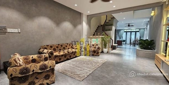 Nhà phố: Nhà Đẹp Full Nội Thất 5 Phòng Giá 50 Triệu