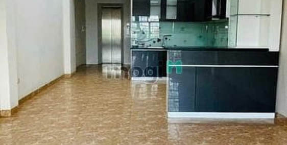 Nhà riêng: Cho thuê liền kề 173 xuân thủy 130m x5T