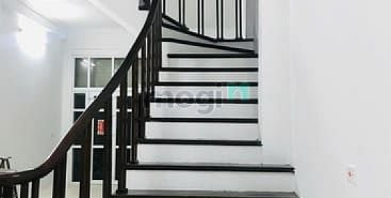 Nhà riêng: Cho thuê biệt thự lưu hữu phước 200m x 3,5T