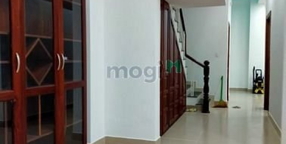 Nhà riêng: Cho thuê nhà 1 trệt 2 lầu ST đường Bình Lợi, DT: 4x20m Giá 18tr/tháng