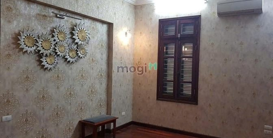 Nhà riêng: Cho thuê nhà ngõ 50 trung văn 65m x4T ô tô đỗ cửa