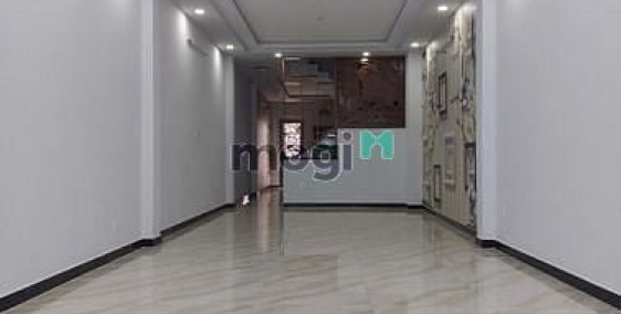 Nhà phố: Nhà [4,5x33] 3 Lầu - Mặt Tiền Tỉnh Lộ 10 - Kinh Doanh Sầm Uất