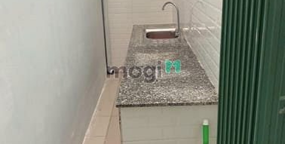 Nhà riêng: Nhà cho thuê: 168/2D Tân Thành Q5, (3.7x11m), 10Tr