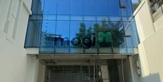 Nhà phố: Cho thuê tòa nhà 35-37-39 Cách Mạng Tháng Tám, P.Bến Thành, Quận 1