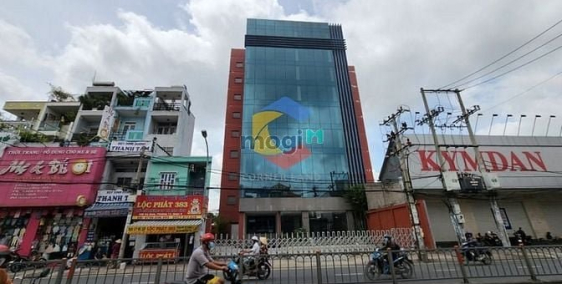 Nhà phố: Cho thuê tòa nhà 61-63 đường Bà Hom, Phường 13, Quận 6, Hồ Chí Minh