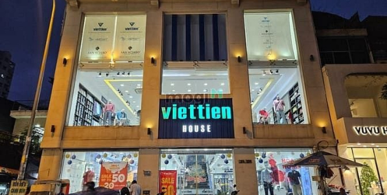 Nhà phố: Cho thuê nhà GÓC 2MT 223-225-227 Nguyễn Trãi, Quận 1