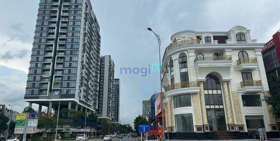 Biệt thự: Vị trí đắc địa Thạnh Mỹ Lợi, Quận 2 - biệt thự View Sông. Giá 295tr/th